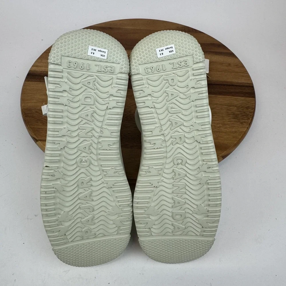 New Womens Pajar Gravita‎ Ivory Quilted Nylon Lined Platform Snow Boots Size 8.5